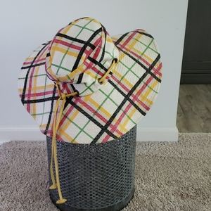 Burberry Floppy Hat (Authentic)